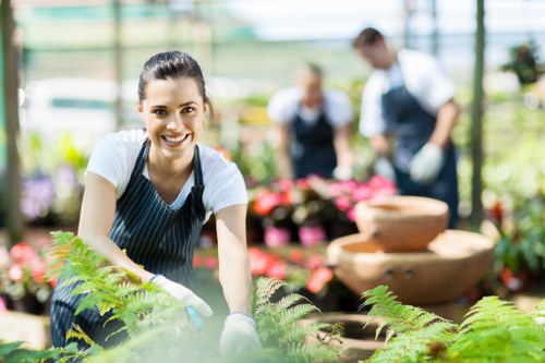 Reviewing and updating a gardeners complaints policy
